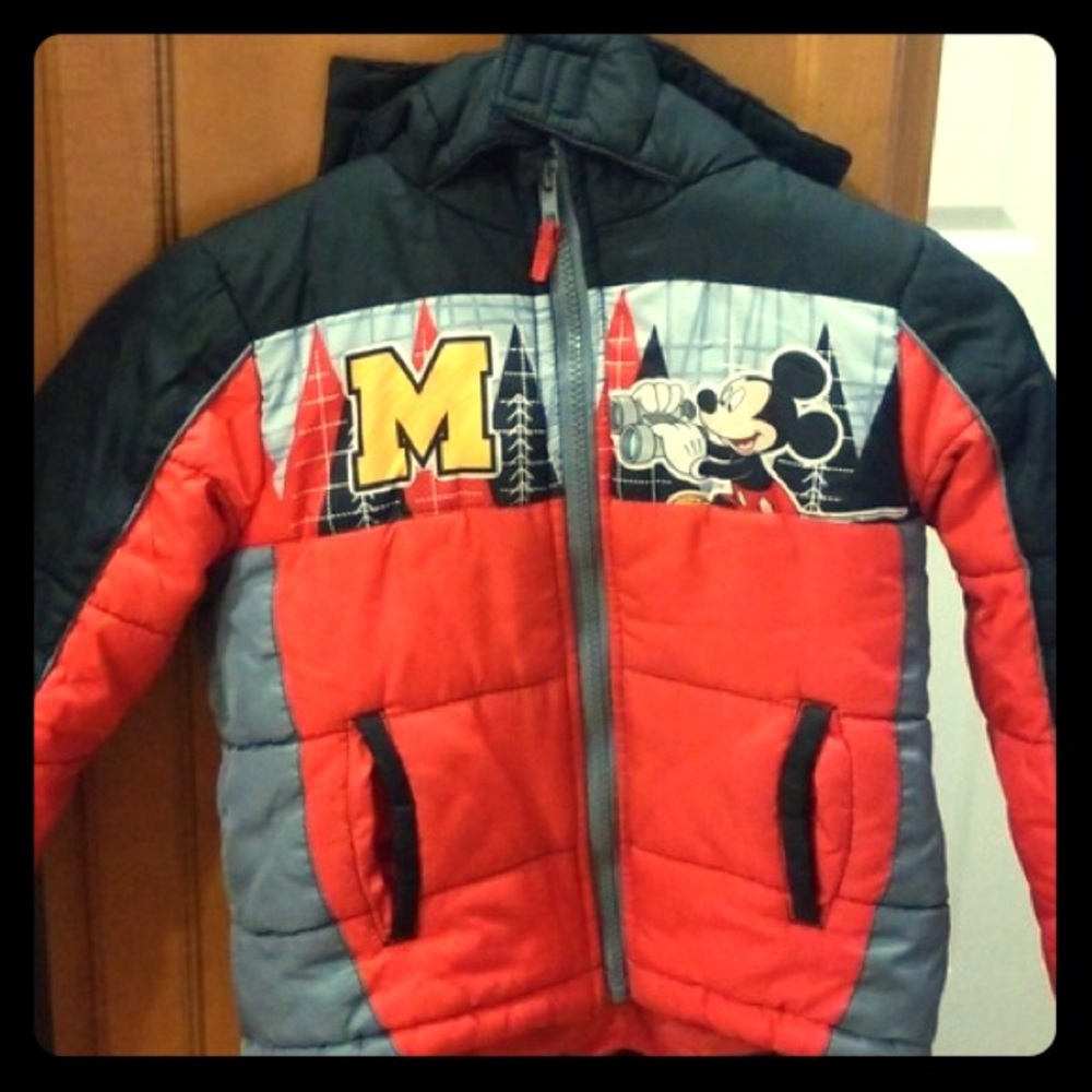 Disney Mickey puffer jacket 3t
